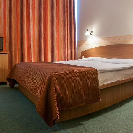 Eben Hotel