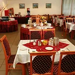 Eben فندق 3*