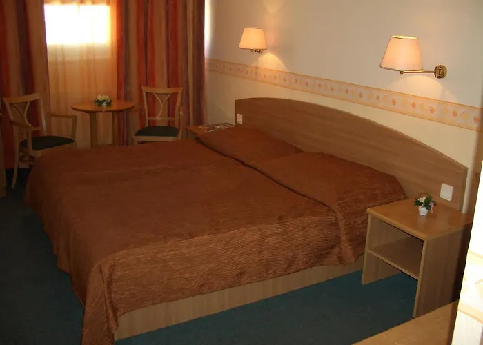 Eben Budapest